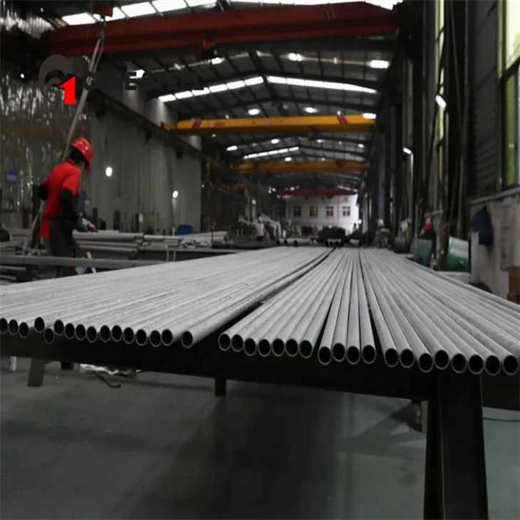 Inconel 690 sakausējuma apaļās caurules